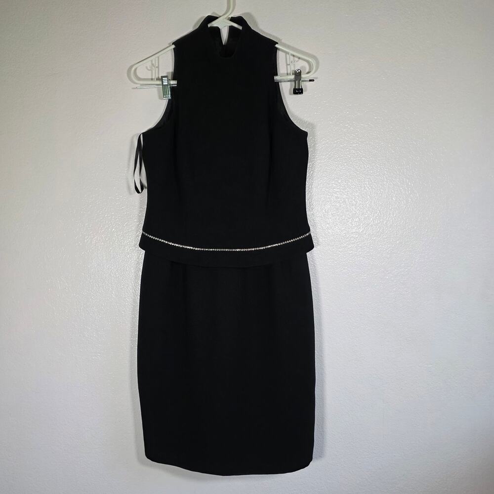 Jones New York Dress Sleeveless Mock Neck Black Sheath Dress Size 6